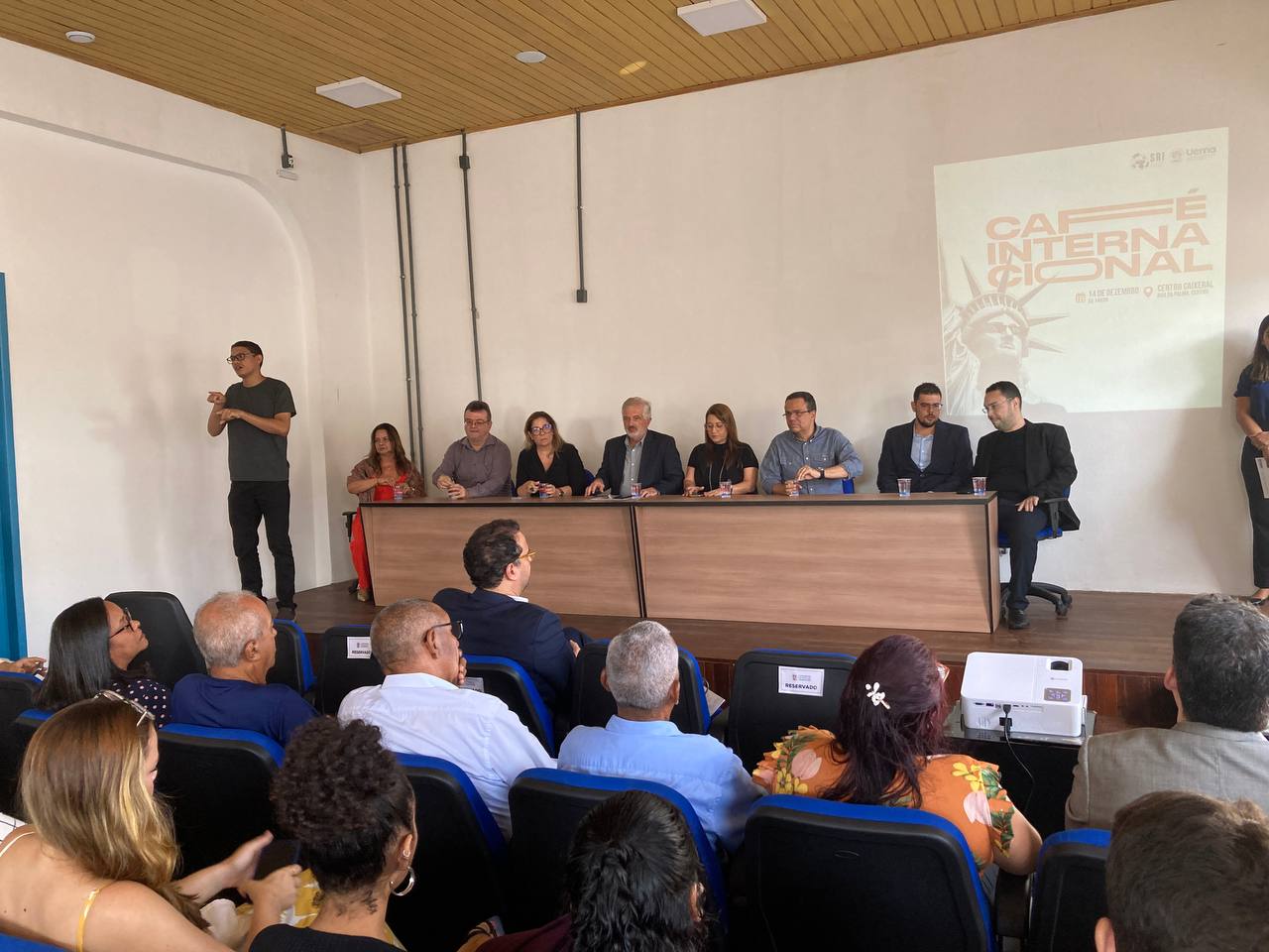 SRI realiza nona edição do Café Internacional; veja como foi